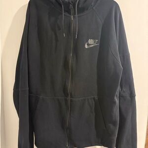 Black Nike Tech Size Medium